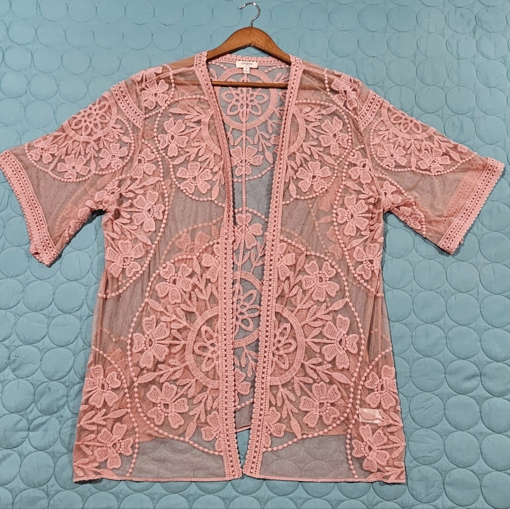 Umgee Beautiful Blush Pink Floral Lace Kimono Boho Layering Duster Top Size M